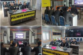 Polresta Bengkulu Ikuti Upacara Pembinaan Tradisi Peringatan Hari Bhayangkara Ke-77 Secara Virtual 