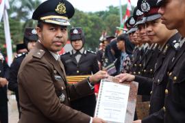 Personel Polsek Giri Mulya Terima Penghargaan dari Kapolres Bengkulu Utara