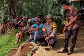 Sambang Dialogis, Bhabinkamtibmas Polsek Berikan Imbauan Kamtibmas Kepada Warga Kelurahan Masat 