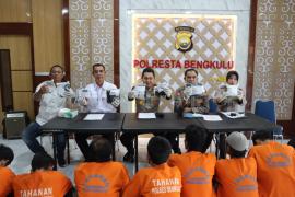 Delapan Tersangka, Puluhan Paket Ganja dan 0,07 Gram Sabu Diamankan, Hasil Operasi Antik Polresta Bengkulu