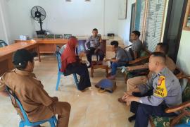 Bhabinkamtibmas Polsek Sukarja, Damaikan Permasalah Terkait Pencurian yang Dialami Warga Binaannya