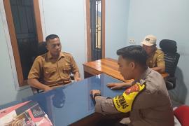 Jaga Kondusifitas Wilayah Hukum, Bhabinkamtibmas Sambangi Pemdes Tanjung Eran