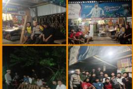 Patroli Dialogis, Polsek Gading Cempaka Sambangi Warung Riko Sampaikan Imbauan Kamtibmas