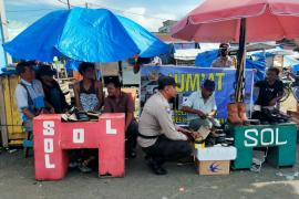 Polsek Ketahun Gelar Jumat Curhat Bersama dengan Pedagang Pasar D1 Giri Kencana