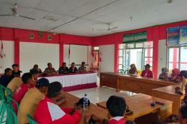 Jalin Kebersamaan, Bhabinkamtibmas Polsek Ketahun Hadiri Musyawarah Ranting Gerakan Pramuka
