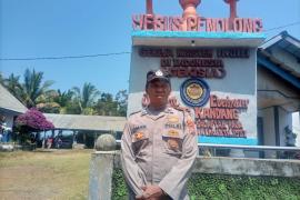 Polsek Air Besi Laksanakan Pengamanan Ibadah Minggu di Gereja Desa Tebing Kandang