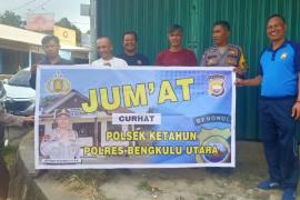 Polsek Ketahun Gelar Jumat Curhat Bersama Sopir Travel Guna Mewujudkan Situasi Kamtibmas yang Kondusif
