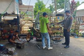 Patroli KRYD, Personel Polsek Muara Sahung Imbau Warga Agar Tidak Membakar Lahan Sembarangan di Musim Panas 