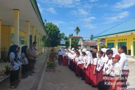 Polsek Maje Gelar Binluh dan Sosialisasi di SDN 55 Kaur