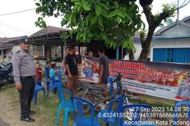 Personel Polsek Kotapadang Imbau Warga Cegah Karhutla