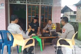 Polsek Maje, Sambang Tokoh Adat dan Tokoh Masyarakat di Desa Wayhawang 