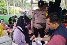 Sambang ke Posyandu Bhabinkamtibmas Polsek Ketahun Sisipkan Pesan Kamtibmas