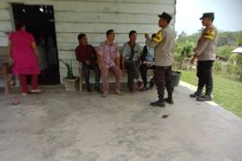 Monitoring Kegiatan Ibadah Kristiani, Polsek Kaur Selatan Berikan Pengamanan