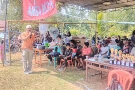 Berikan Support, Kapolsek Padang Jaya Hadiri Lomba Layang-Layang 