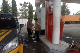 Patroli di SPBU, Polsek Maje Sampaikan Imbauan Kamtibmas 