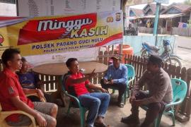 Minggu Kasih di desa Manau IX.II, Polsek Padang Guci Hulu Sampaikan Imbauan Kamtibmas 