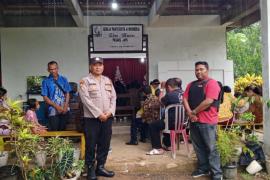 Polsek Padang Jaya Laksanakan Pengamanan Ibadah Natal di Gereja Desa Padang Jaya 