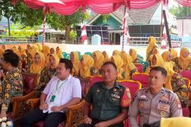 Bhabinkamtibmas Polsek Kaur Selatan Hadiri Pembukaan Re-Akreditasi Puskesmas Bintuhan 