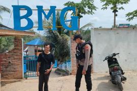 Personel Polsek Ketahun Melakukan Patroli Sambang di Kawasan Wisata BMG Bukit Makmur