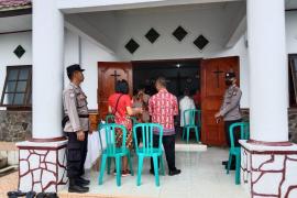 Kapolsek Giri Mulya Pastikan Keamanan Ibadah Natal di Gereja Santo Petrus Desa Giri Mulya