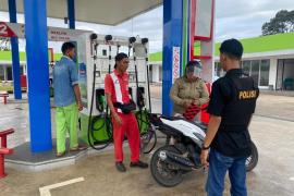 Unit Intelkam Polsek Kerkap Rutin Monitoring Stok Ketersediaan BBM di SPBU