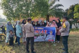 Lewat Jumat Curhat, Kanit Binmas Polsek Padang Jaya Terima Masukan Masyarakat