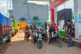Cek Ketersediaan BBM, Polsek Ketahun Rutin Sambangi SPBU di Wilayahnya