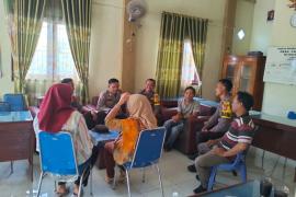 Polsek Kaur Selatan Jumat Curhat Bersama Warga Desa Cucupan
