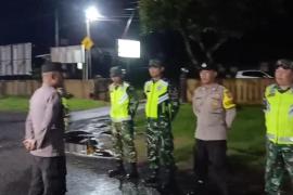 Guna Antisipasi 3C, Polsek Curup Bersama Koramil 409-05 Lakukan Patroli Malam