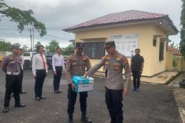Wujud Polri Selalu Peduli, Polsek Ketahun Lakukan Kegiatan Gerakan Sedekah Bersama