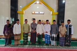 Safari Jumat, Ps Kanit Binmas Polsek Kaur Selatan Tekankan Jaga Persatuan Menuju Pemilu 2024