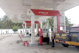 Pantau Kegiatan Pengisian BBM, Polsek Maje Patroli di SPBU 