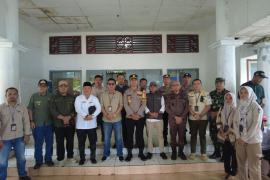 Patroli Gabungan, Kapolres Kaur Sambangi dan Pantau Pelaksanaan Rekapitulasi Tingkat PPK di Kecamatan Kelam Tengah 