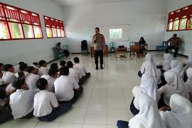 Kapolsek Sosialisasi Cegah Bullying di SMPN 58 Bengkulu Utara