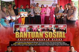 Kapolres Bengkulu Utara Bakti Sosial Kunjungi Warga Nelayan Tradisional Kecamatan Air Napal