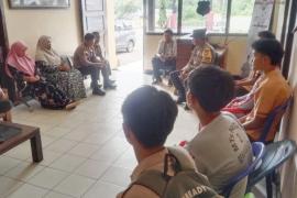 Polisi Sosialisasi dan Beri Imbauan Kepada Siswa Siswa Pukul Sarung