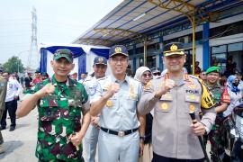 Turut Serta Lepas Peserta Mudik Gratis Kemenhub, Direktur Keuangan Jasa Raharja Imbau Masyarakat Tertib Berkendara di Kampung Halaman