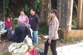 Kapolsek Giri Mulya Pimpin Patroli Arus Mudik di Perbatasan 