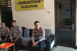 Pimpin Anev Mingguan, Kapolsek Berikan Arahan dan Semangat Dalam Pelaksanaan Tugas Anggotanya