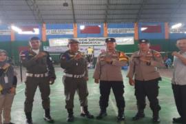 Personel Polsek Gading Cempaka Lakukan Pengamanan Popda Hari Ke-3 di GOR Sidomulyo Bengkulu 