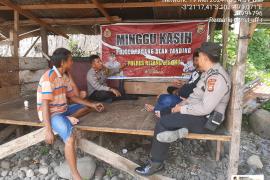 Berikan Imbauan dan Pesan Kamtibmas, Bhabinkamtibmas Polsek Padang Ulak Tanding Gelar Minggu Kasih  