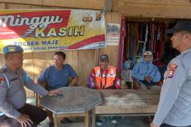 Gelar Minggu Kasih, Polsek Maje Sampaikan Imbauan Kamtibmas di Desa Tanjung Baru 