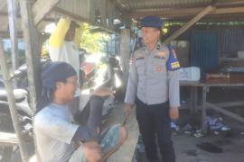 Sat Polairud Polres Bengkulu Selatan Sambang Dialogis kepada Warga Pantai Pasar Bawah    
