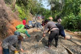 Polsek Ketahun Ikut Berpartisipasi Dalam Kegiatan TMMD di Bukit Tinggi