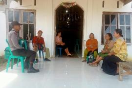 Polsek Sungai Rumbai Minggu Kasih dan Pengamanan Dialogis di Gereja HKBP Desa Sumber Makmur 