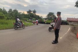 Morning Traffic Control Polsek Ketahun Berikan Kelancaran di Jalan Raya