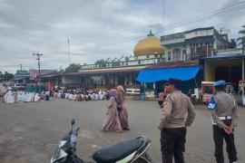 Pastikan Kondusif Saat Shalat Idul Adha , Polsek Ketahun Melaksanakan Pengamanan