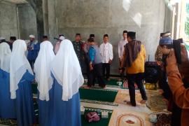 Polsek Tanjung Kemuning Hadiri Tabligh Akbar Sambut Tahun Baru Hijriah 1446 H di Masjid Fisabilillah Desa Tanjung Kemuning III