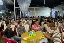 Kapolsek Ketahun Hadiri Undangan Pesta Pernikahan dan Cooling System Dengan Masyarakat