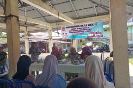 Bhabinkamtibmas Polsek Seginim Sambangi Warga Desa Binaanya Hadiri Kegiatan Sosialisasi Kenakalan Remaja